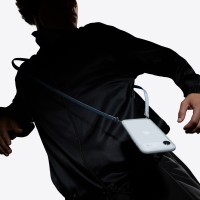 Ремешок Crossbody Strap Apple для iPhone 17/Pro/Max/Air, "Orange"