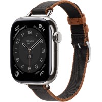 Apple Watch Hermes Series 10 42mm, Silver Titanium, Twill Jump Attelage Single Tour, Noir/Gold "MXJE3"