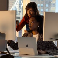 Монитор Apple Studio Display XDR 5K 27" (2026) MFEL4, стандартное стекло, регулировка наклона и высоты